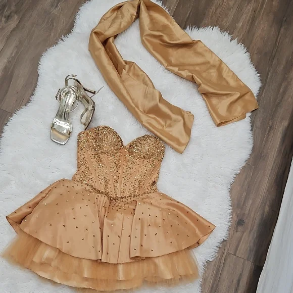 Bundle-Gold Strapless Party Dress with Scarf & Heels - Picture 1 of 14